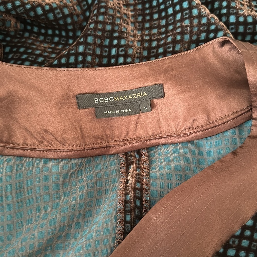 BCBGmaxazria - Picture 5 of 5